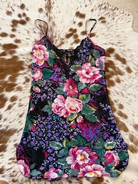 vintage California dynasty floral nightie